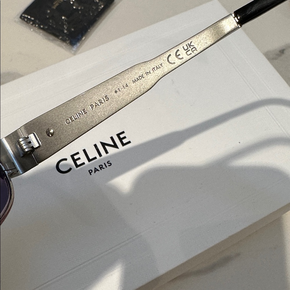 Celine Metal Triomphe sunglasses CL40281U - Picture 5 of 8